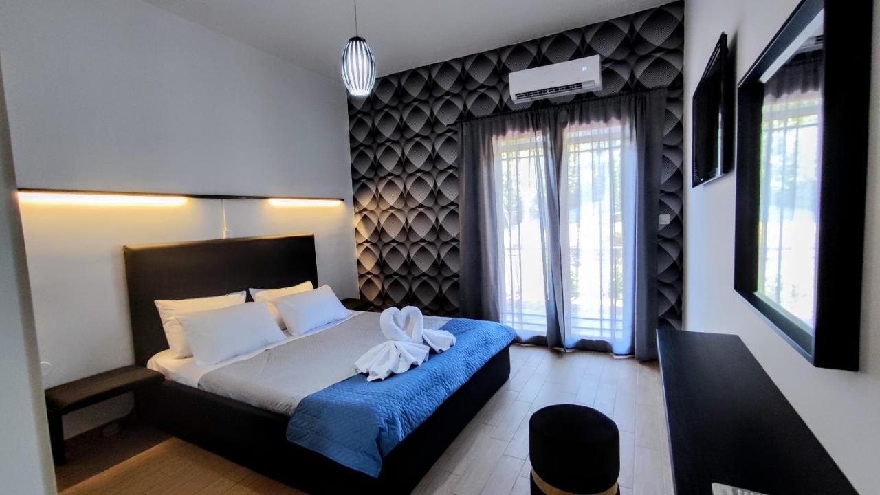 Ferienwohnung The Elysian At Nicopolis Jacuzzi Nikopolis Exterior foto